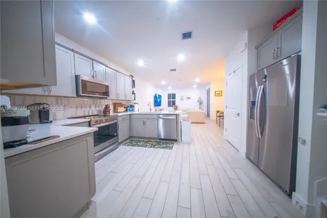138 SW 171st Way Pembroke Pines FL 33027