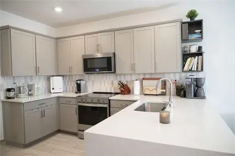138 SW 171st Way Pembroke Pines FL 33027