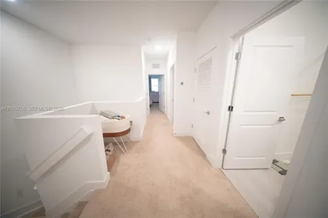 138 SW 171st Way Pembroke Pines FL 33027
