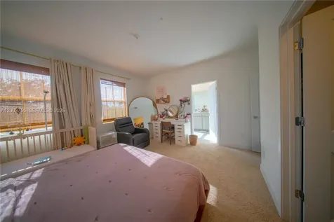 138 SW 171st Way Pembroke Pines FL 33027