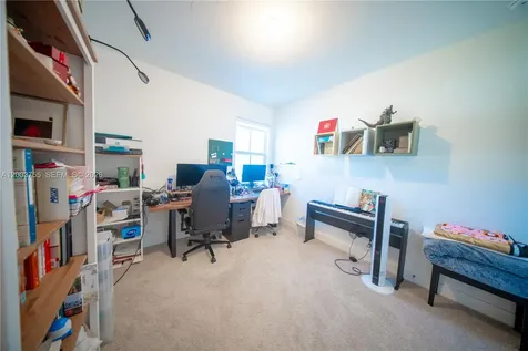 138 SW 171st Way Pembroke Pines FL 33027