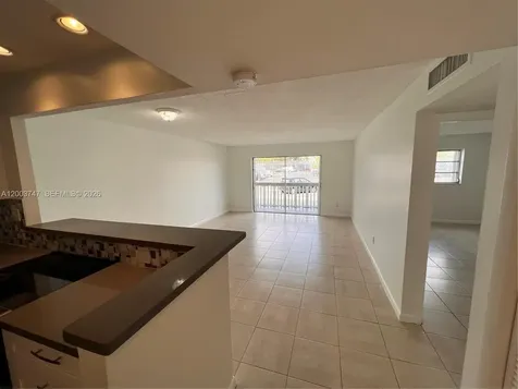 15221 NE 6th Avenue Miami FL 33162
