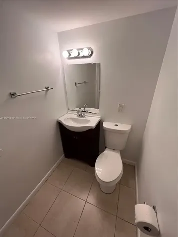 15221 NE 6th Avenue Miami FL 33162