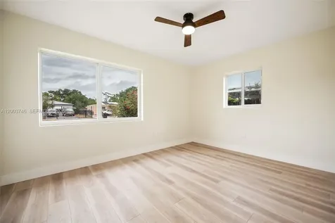 1130 NW 129th Street North Miami FL 33168