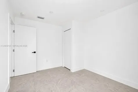 1102 NW 103rd Street Miami FL 33150