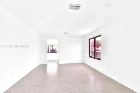 1102 NW 103rd Street Miami FL 33150