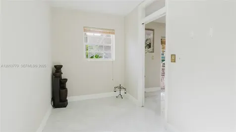 1300 NE 204th Street Miami FL 33179