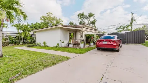 1300 NE 204th Street Miami FL 33179