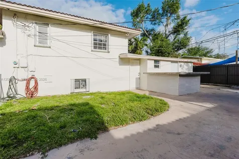 1300 NE 204th Street Miami FL 33179