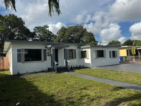 5260 SW 2nd Street Miami FL 33134
