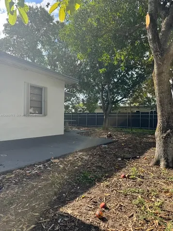 5260 SW 2nd Street Miami FL 33134