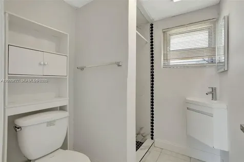 2701 NW 18th Terrace Oakland Park FL 33311