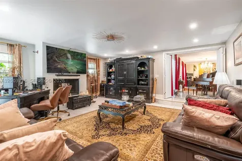 14600 N Spur Drive Miami FL 33161