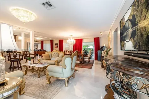 14600 N Spur Drive Miami FL 33161