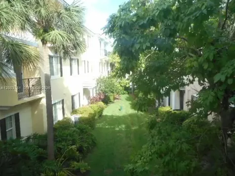 556 NW 39th Circle Boca Raton FL 33431