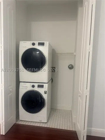 556 NW 39th Circle Boca Raton FL 33431