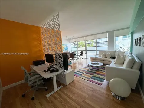 1400 Pennsylvania Avenue Miami Beach FL 33139