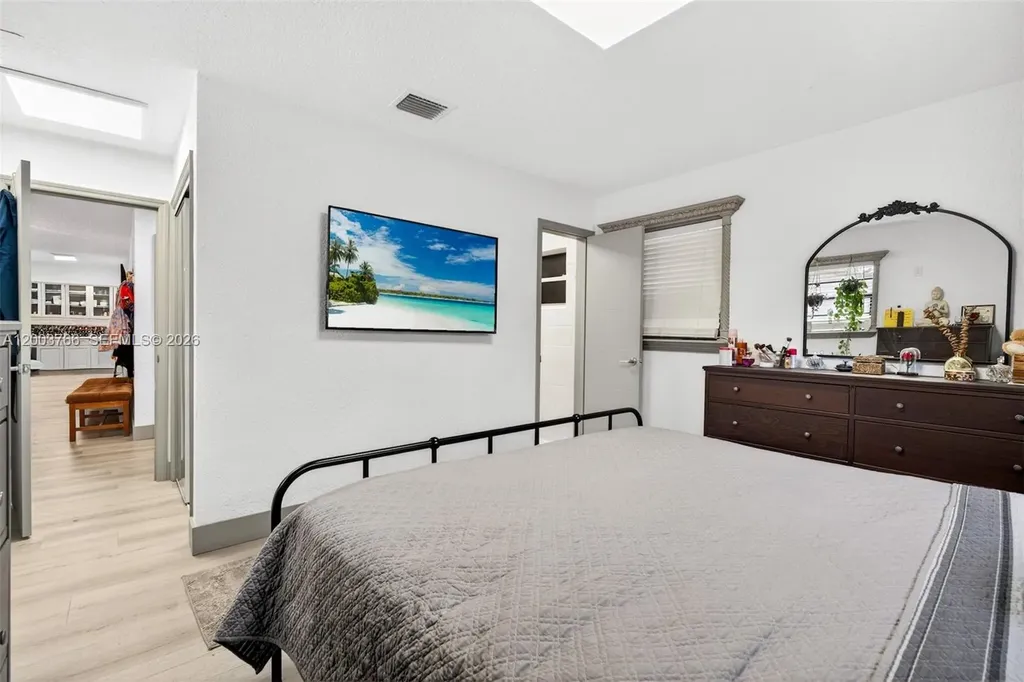 6551 Sherman Street Hollywood FL 33024