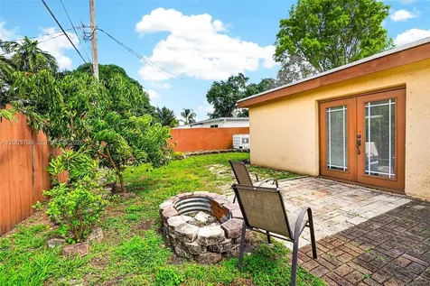 6551 Sherman Street Hollywood FL 33024