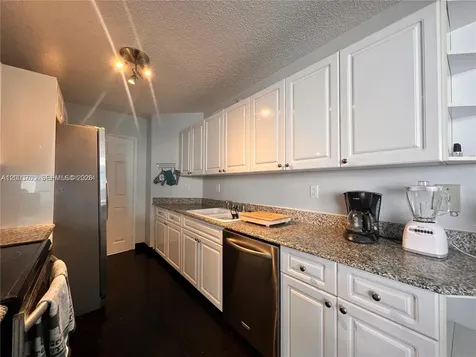 16711 Collins Avenue Sunny Isles Beach FL 33160