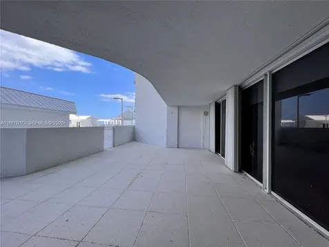 16711 Collins Avenue Sunny Isles Beach FL 33160