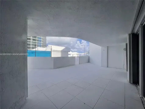 16711 Collins Avenue Sunny Isles Beach FL 33160