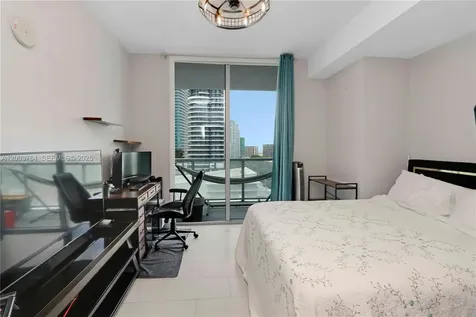79 SW 12th Street Miami FL 33130