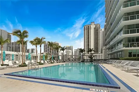 79 SW 12th Street Miami FL 33130