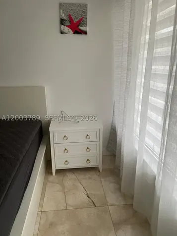 906 NE 6th Street Hallandale Beach FL 33009