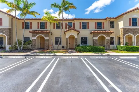 3214 SE 4th Court Homestead FL 33033