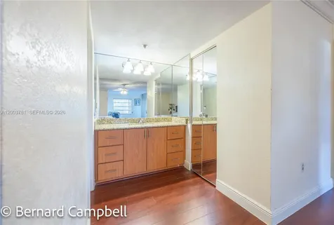 3940 Inverrary Boulevard Lauderhill FL 33319
