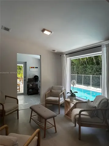 630 San Lorenzo Avenue Coral Gables FL 33146