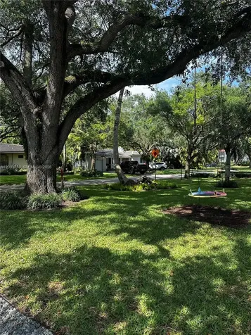 630 San Lorenzo Avenue Coral Gables FL 33146