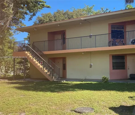 4033 Lakeside Drive Tamarac FL 33319
