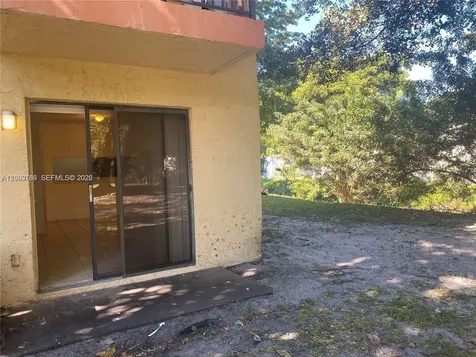 4033 Lakeside Drive Tamarac FL 33319