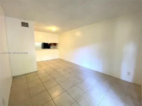 4033 Lakeside Drive Tamarac FL 33319