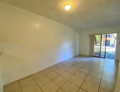 4033 Lakeside Drive Tamarac FL 33319