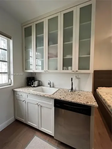 439 15th Street Miami Beach FL 33139