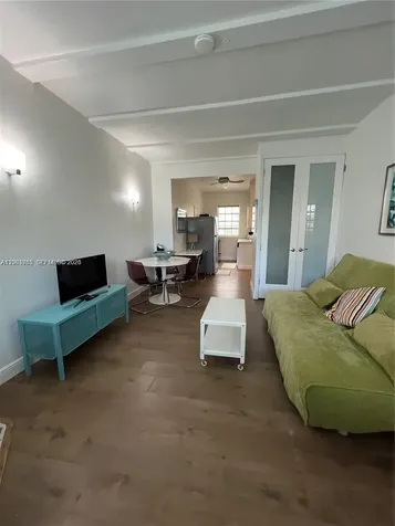 439 15th Street Miami Beach FL 33139
