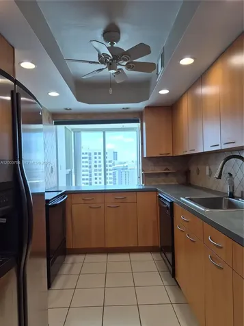 2655 Collins Avenue Miami Beach FL 33140