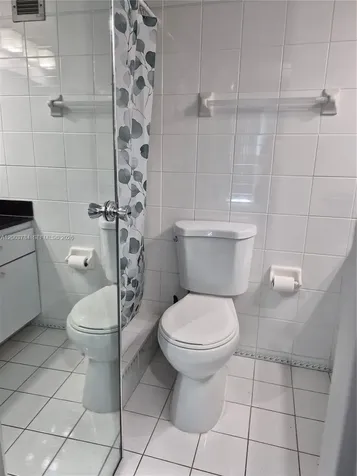 2655 Collins Avenue Miami Beach FL 33140