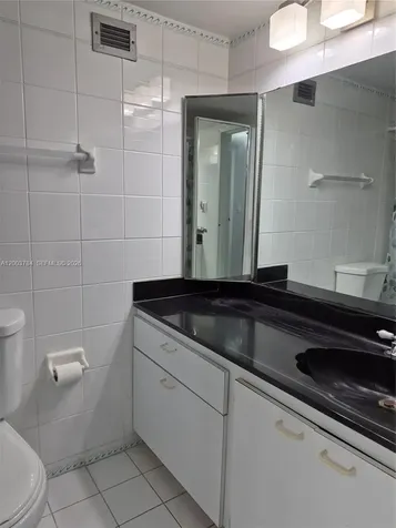 2655 Collins Avenue Miami Beach FL 33140