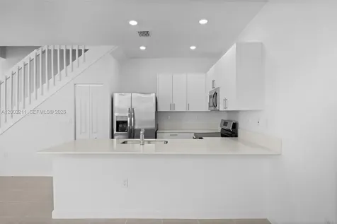 715 SE 15th Street Homestead FL 33034