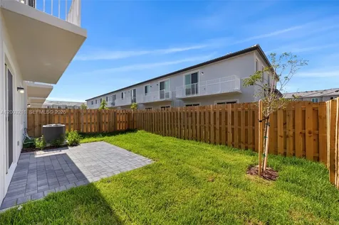 715 SE 15th Street Homestead FL 33034