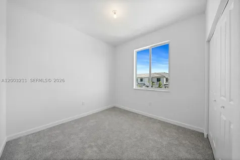 715 SE 15th Street Homestead FL 33034
