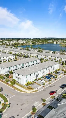 715 SE 15th Street Homestead FL 33034