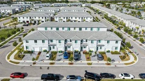715 SE 15th Street Homestead FL 33034