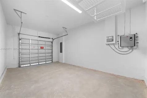 715 SE 15th Street Homestead FL 33034