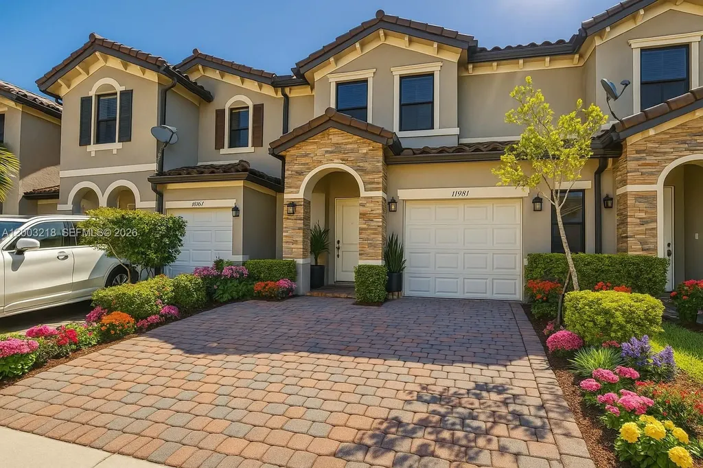 11981 SW 150th Place Miami FL 33196