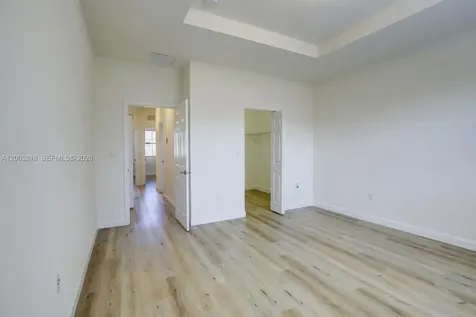 11981 SW 150th Place Miami FL 33196